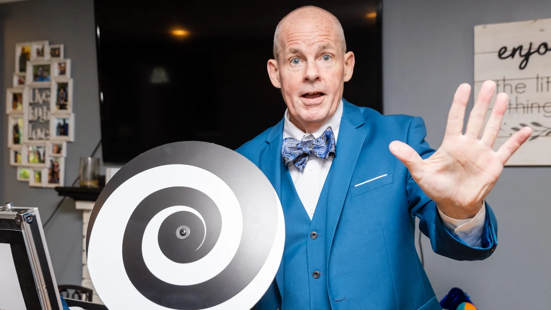 Barry McDonough Boston Magician