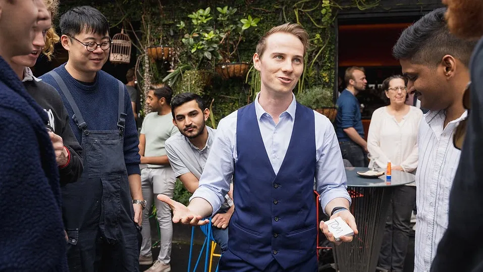 Tim Mason Melbourne Magician