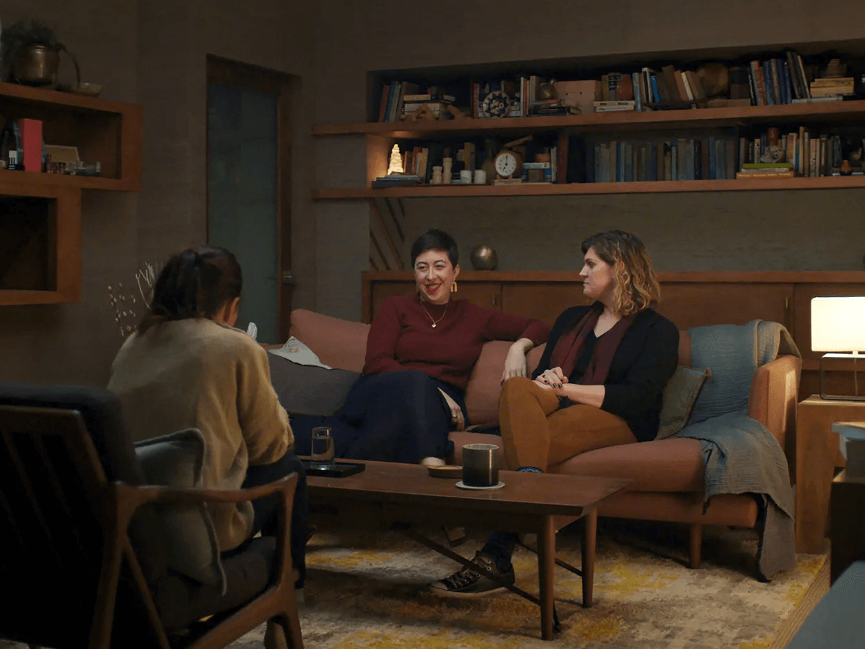 This TV Show Uses Illusion Methods, and It's Amazing! Couples Therapy